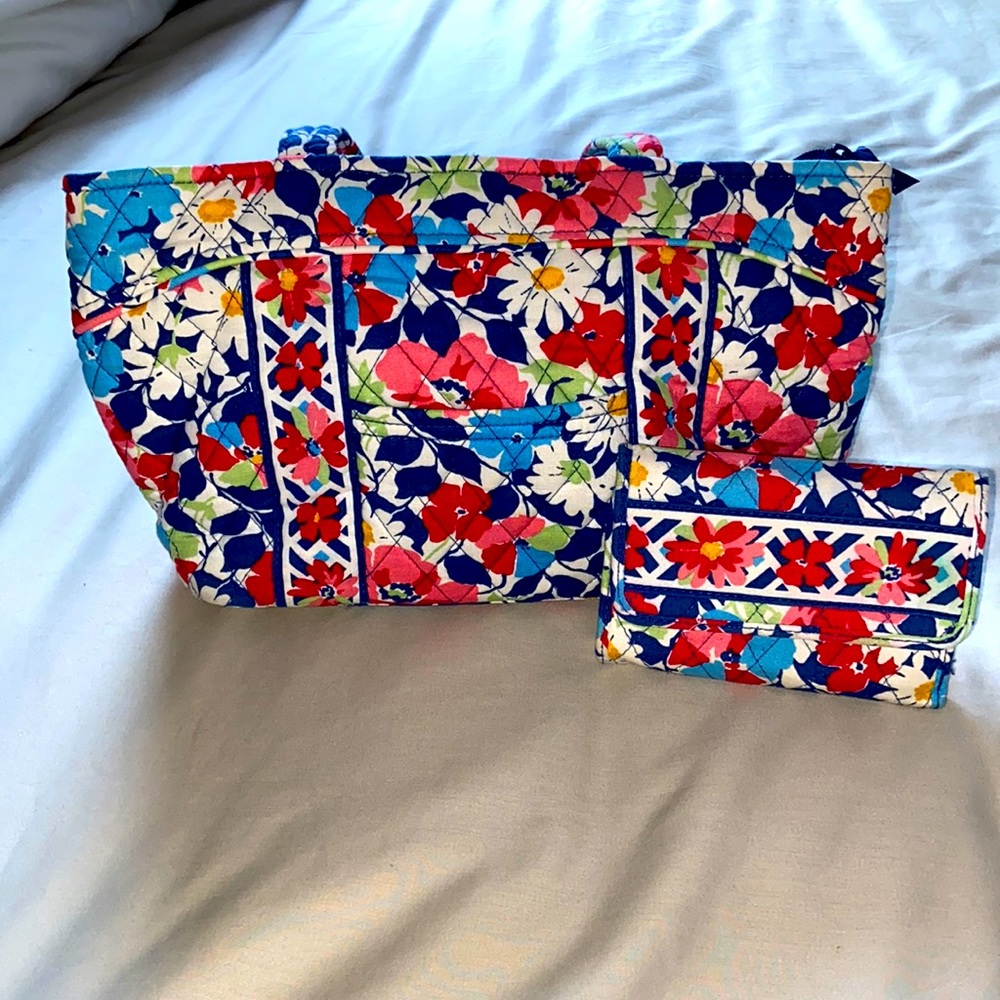 Vera Bradley Summer Cottage Purse & Wallet